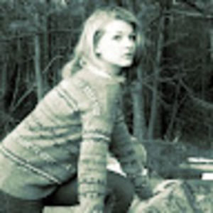 Meet your Posher, Alora